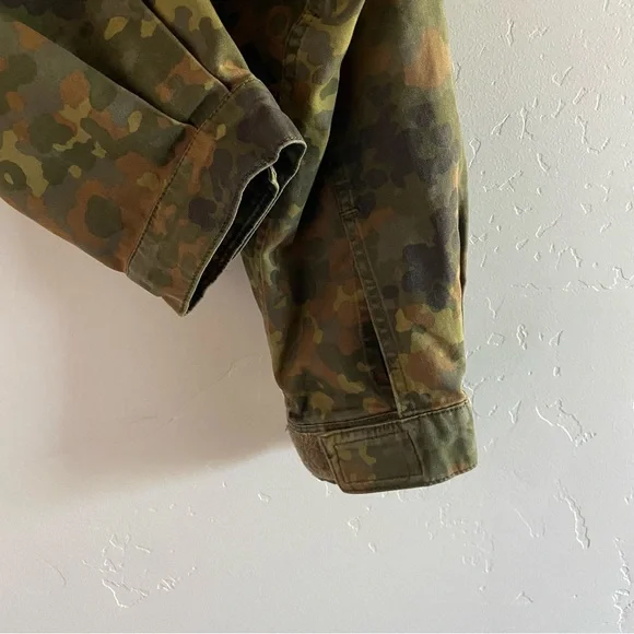 **SOLD** Nasty Gal cropped army military jacket S/M - Picture 5 of 10